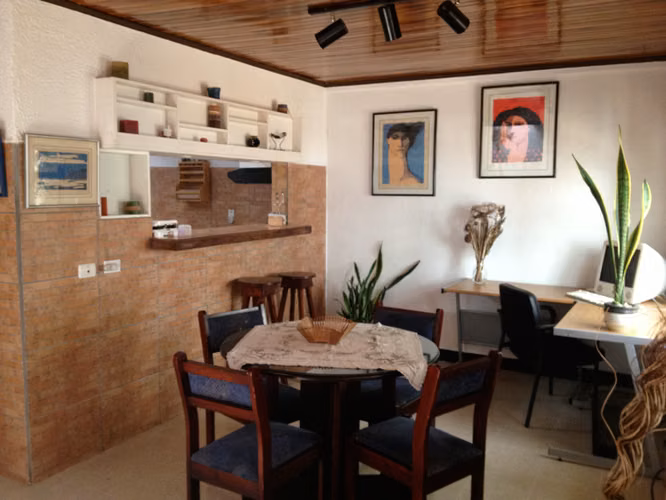Habitaciones Amuebladas en San José - para Profesionales 6