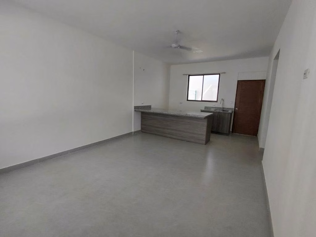 Casa nueva en Condominio Colonia Blanca, Liberia 2