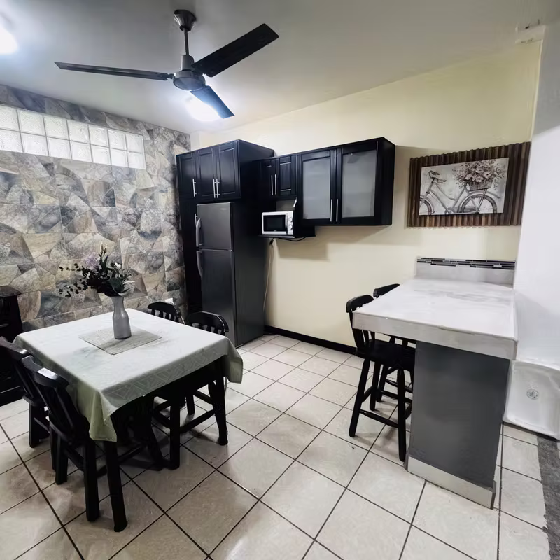 Amplio apartamento estudio a 5 minutos de Playas del Coco 5