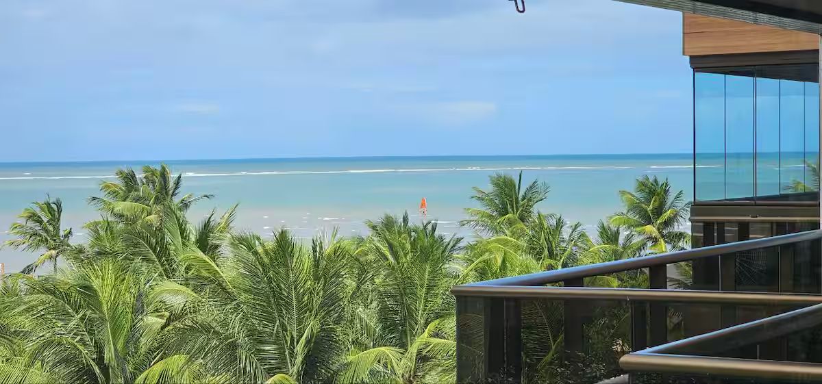 Oceanfront apartment 5 minutes from João Pessoa - listing cover photo