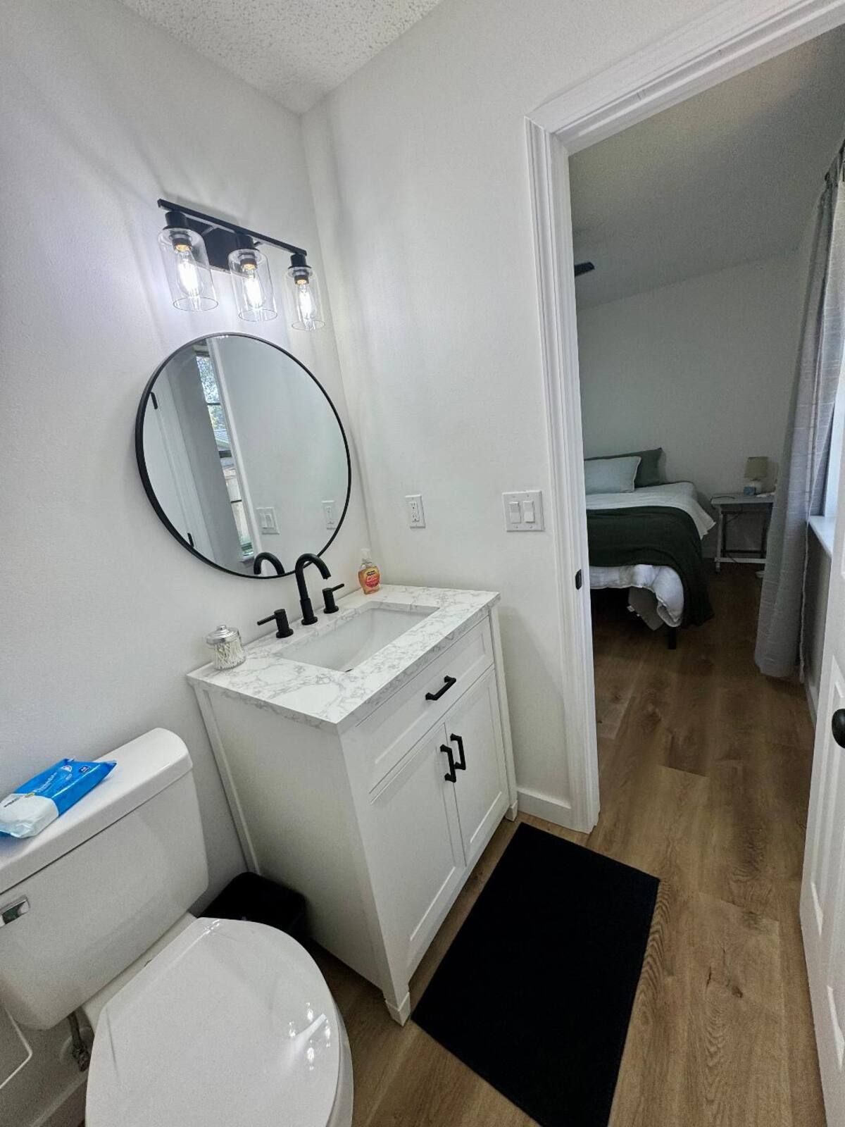 The Pace Pad- 3/2 Mid-term Home Away from Home A+ - listing photo