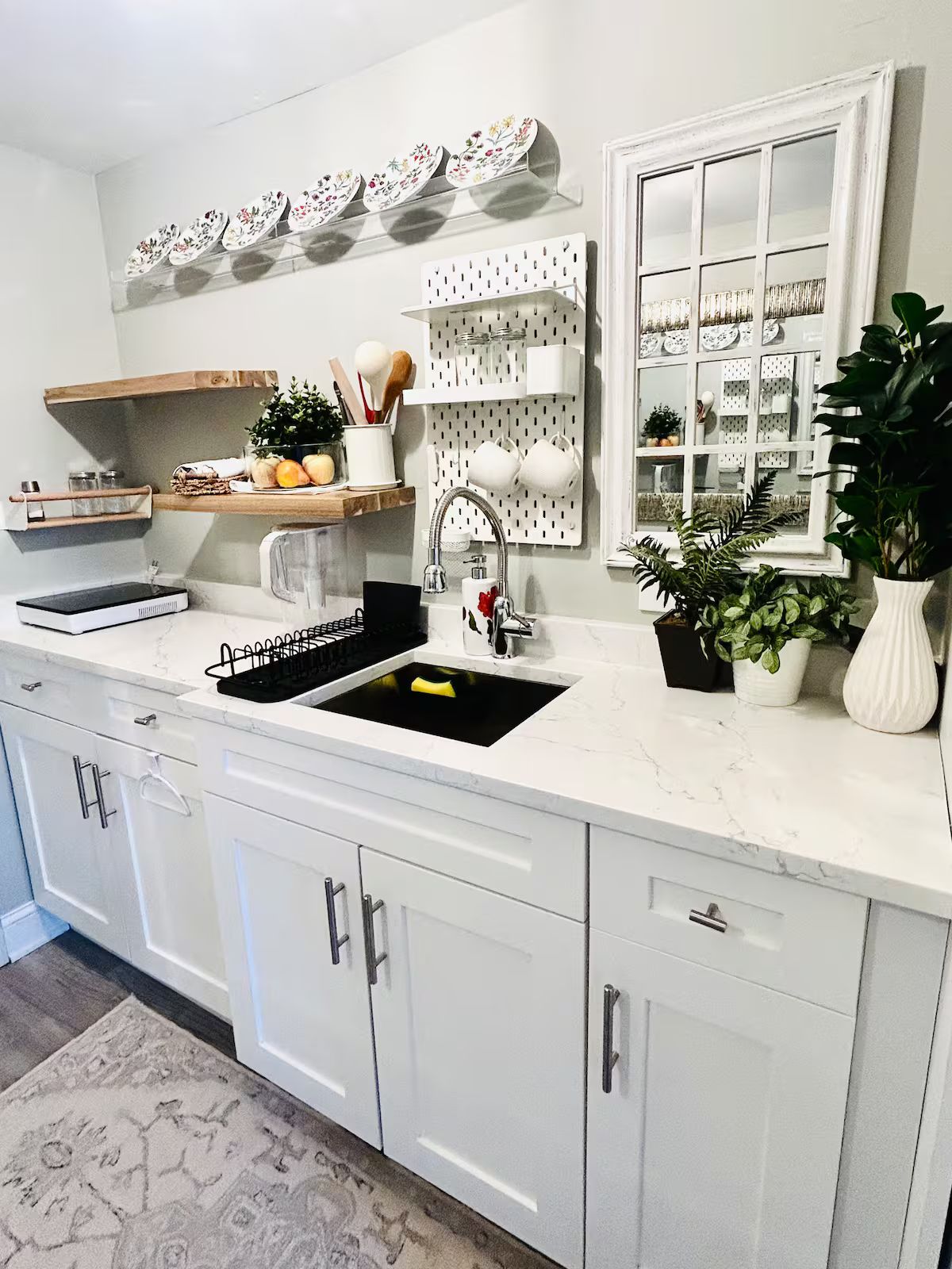 Becky's Sweet Home - listing photo