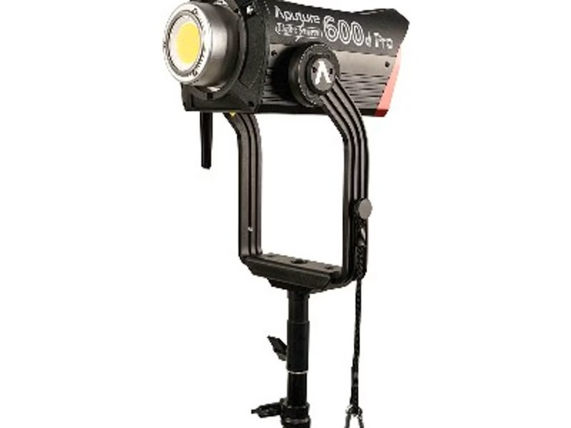 Aputure 600d W: Dome