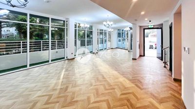 4 beds 3 baths Villa