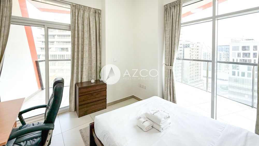 2 beds 2 baths Apartment - thumbnail 2