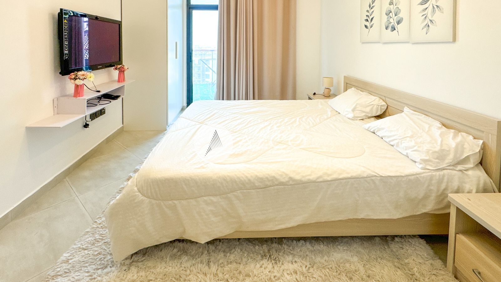 1 bed 2 baths Apartment