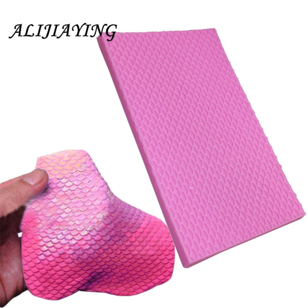 www.rentingglobal.com, renting, global, Ontario, CA, USA, Mermaid Fish Scale Silicone Mould
