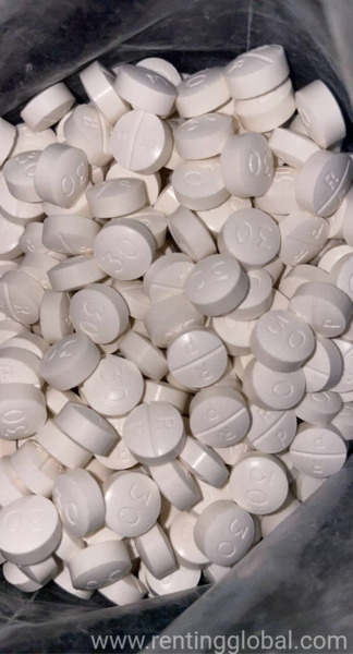 www.rentingglobal.com, renting, global, Naples, Metropolitan City of Naples, Italy, love, Tablets for painkillers Xanax, Oxycotin.