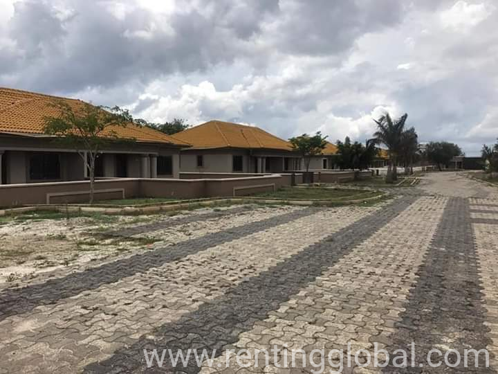 www.rentingglobal.com, renting, global, Lusaka, Zambia, investment property for sale, 12 HOUSES IN A COMLEX OFF MUMBWA ROAD