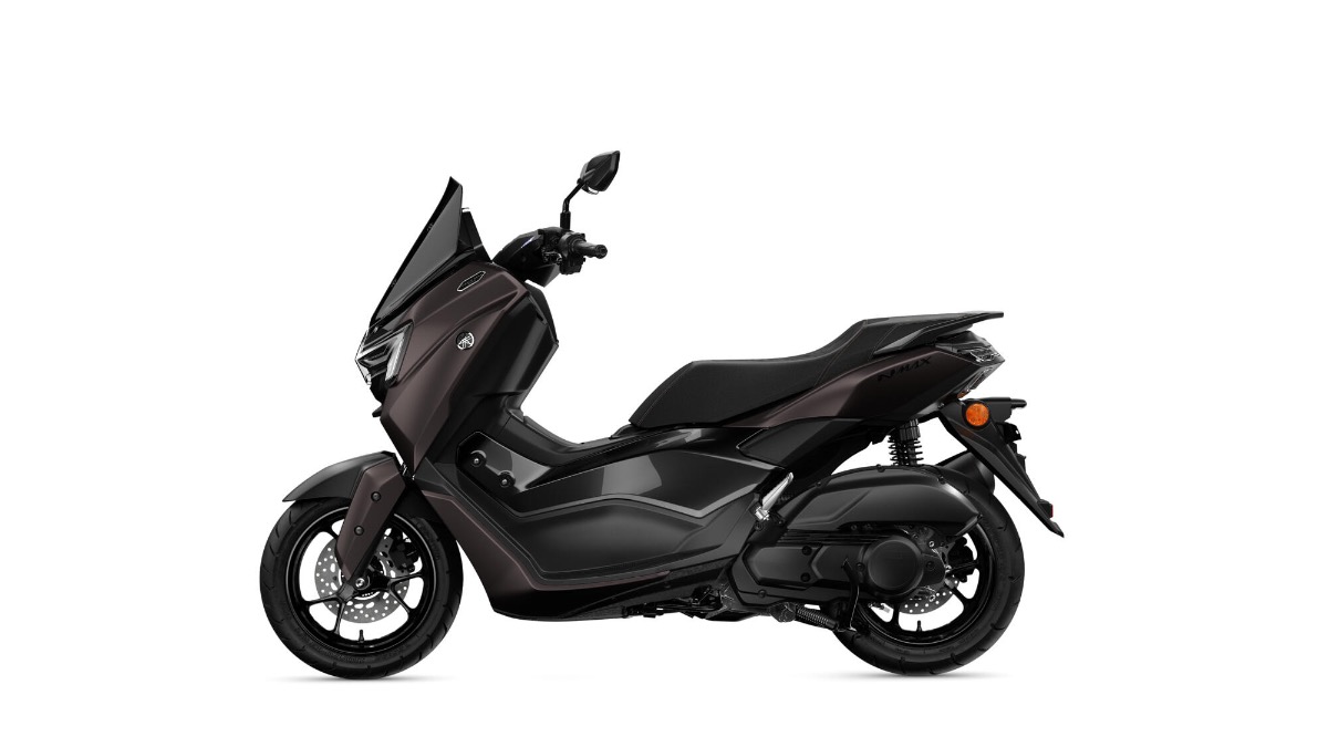 Yamaha NMAX 125 Tech MAX rental in Lisbon — image 3