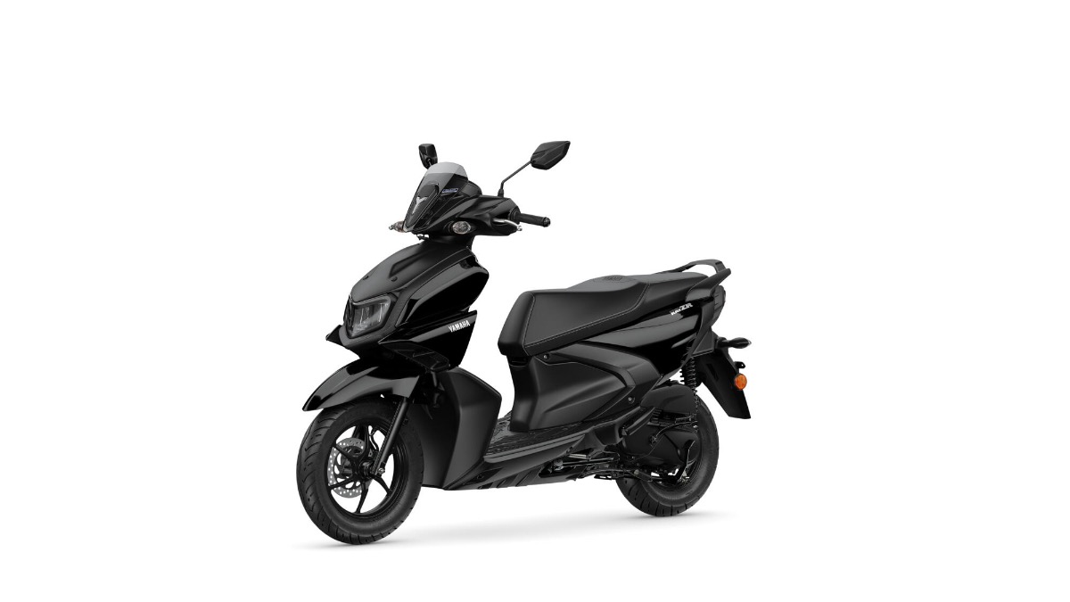 Yamaha RayZR 125 rental in Lisbon — image 1