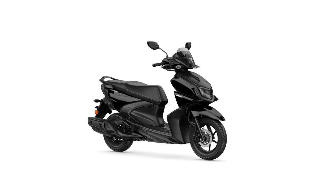 Yamaha RayZR 125 rental in Lisbon — image 2