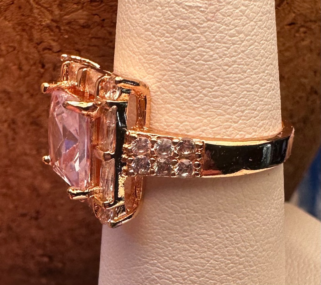 Elegant Rose Gold Plated Ring with Large Pink Gemstone Size 7