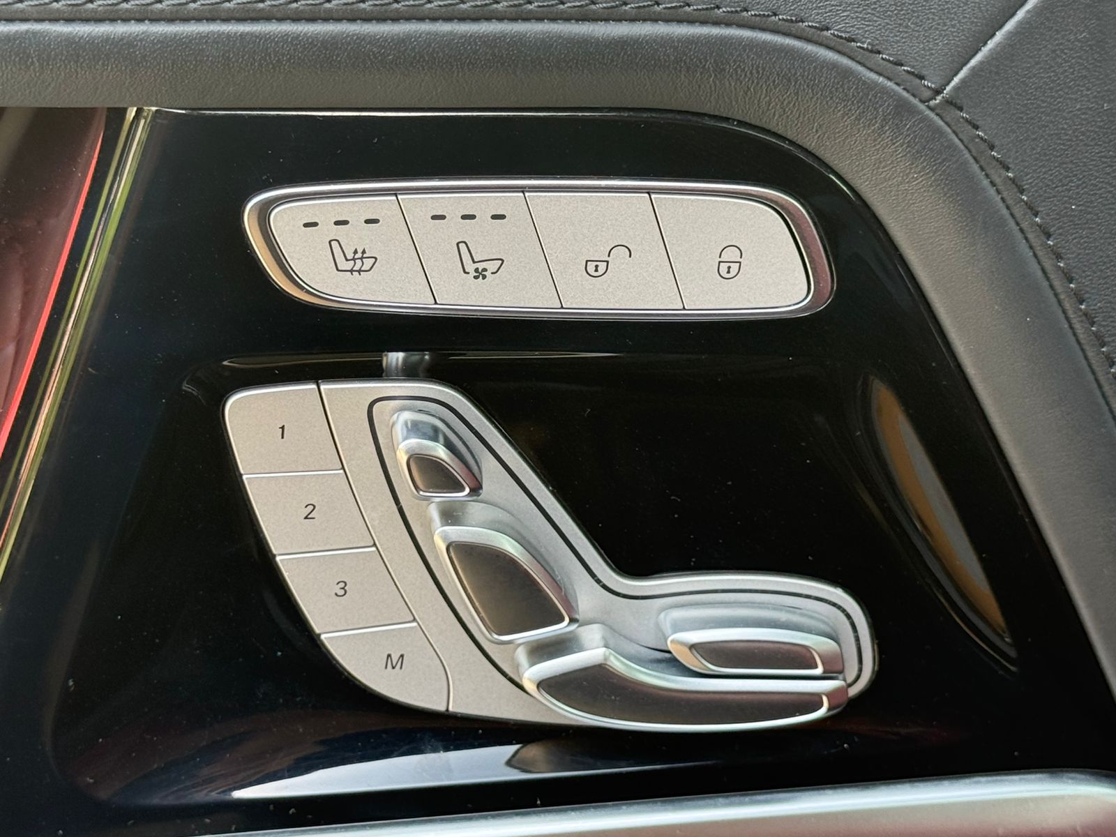 Mercedes G63 2023