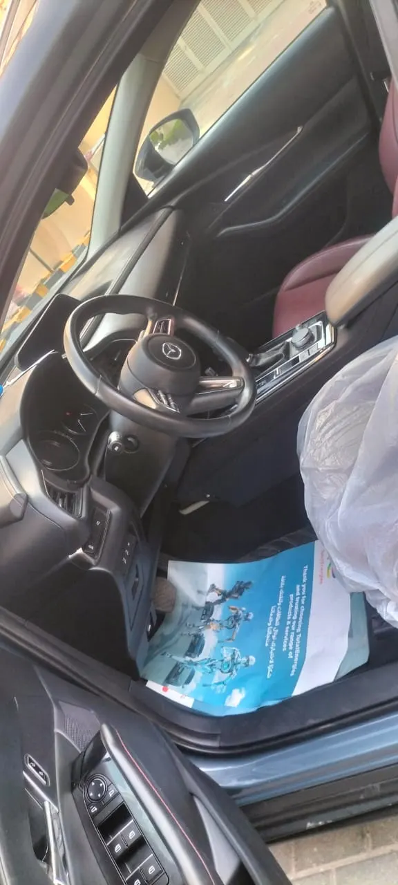 استأجر سيارة مازدا CX-30 موديل 2023 كاملة المواصفات في دبي | تأجير سيارات الدفع الرباعي المدمجة الفاخرة