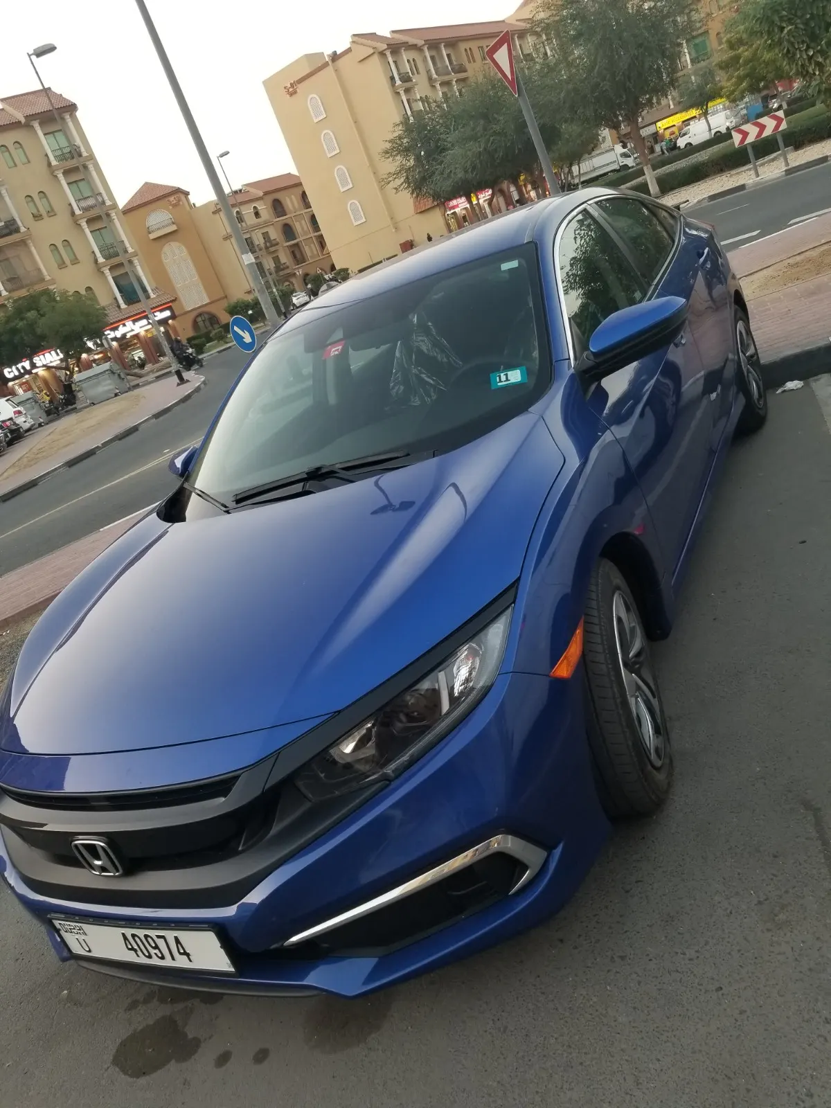Rent Honda Civic 2020 in Dubai | Reliable Sporty Mid-Size Sedan Rental