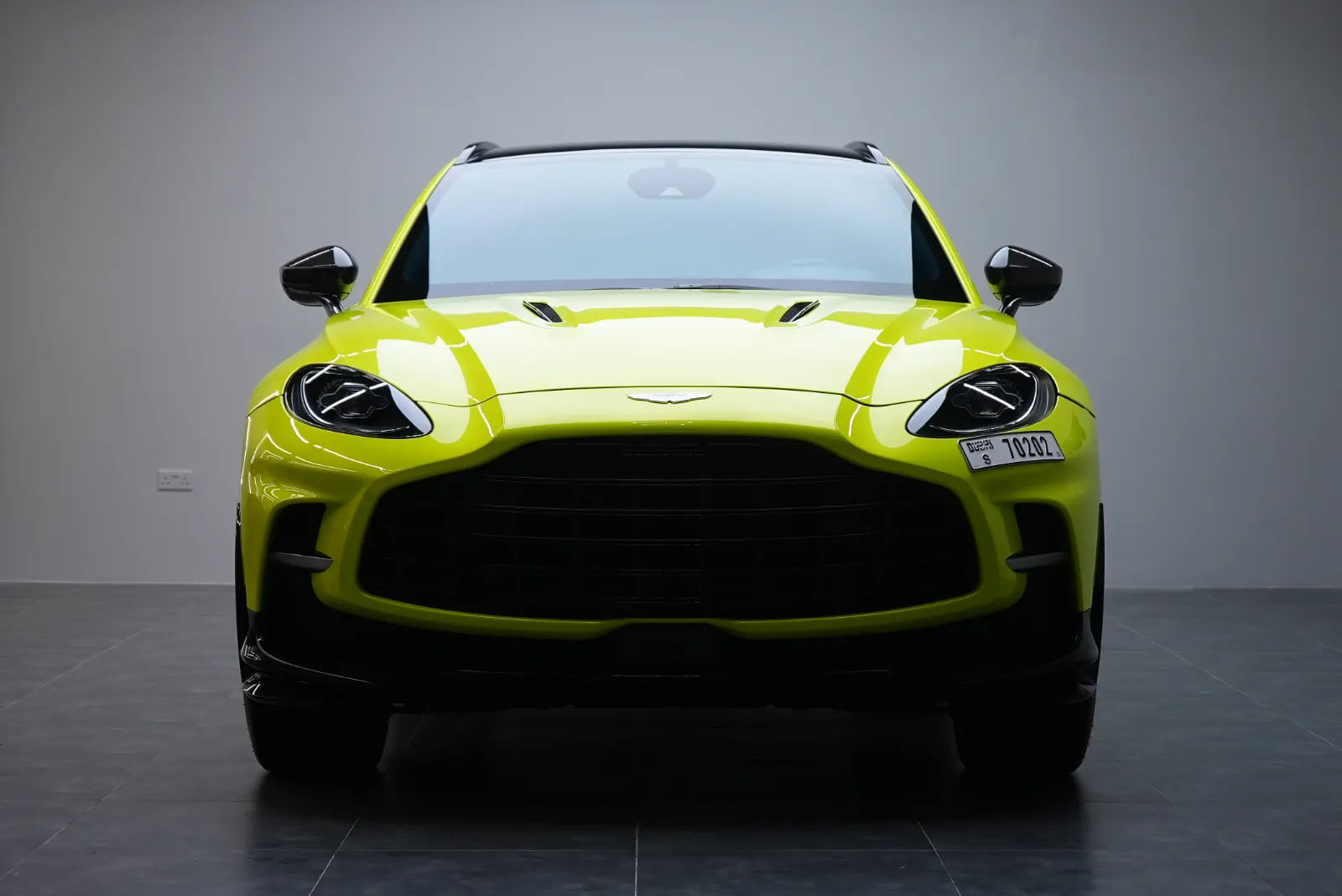 Aston Martin DBX 707 2025