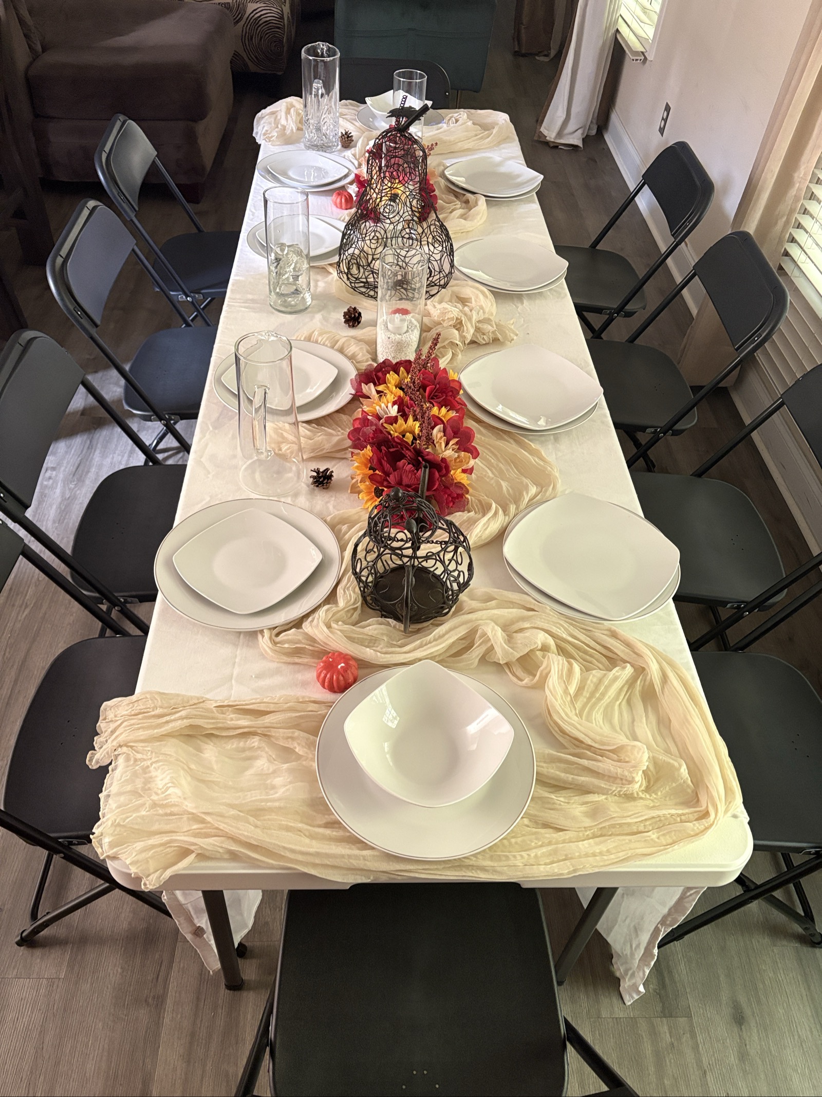 Tables photo 2