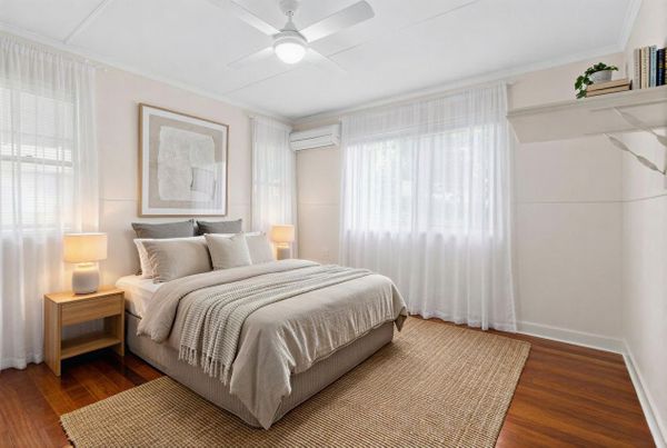 Stafford Heights rental property