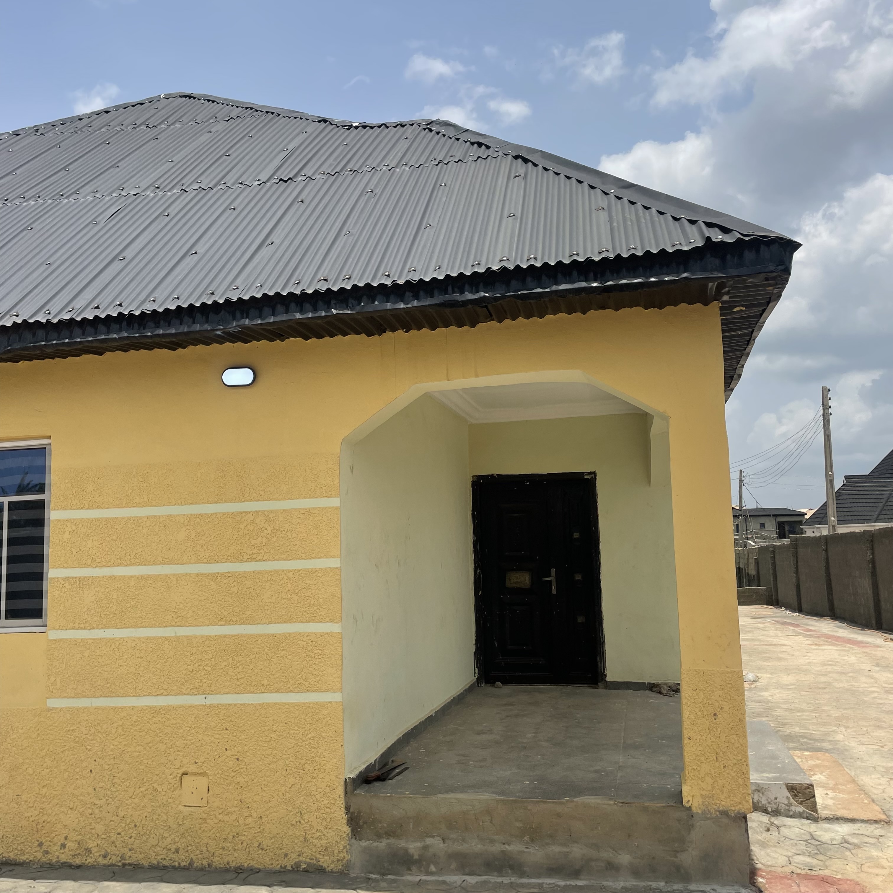 Adetutu Residence Along Ede Road Ile-Ife  photo 2