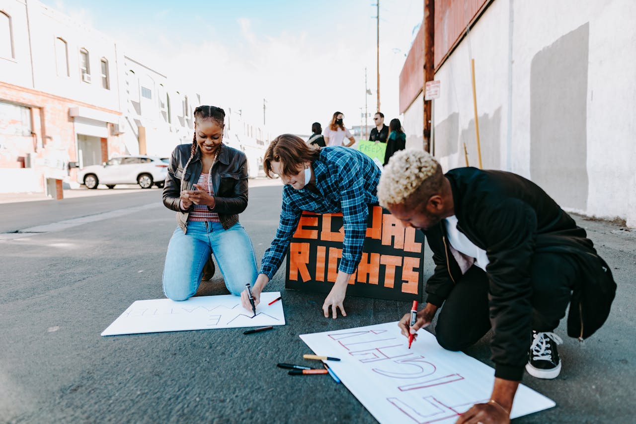Communities and Conflict