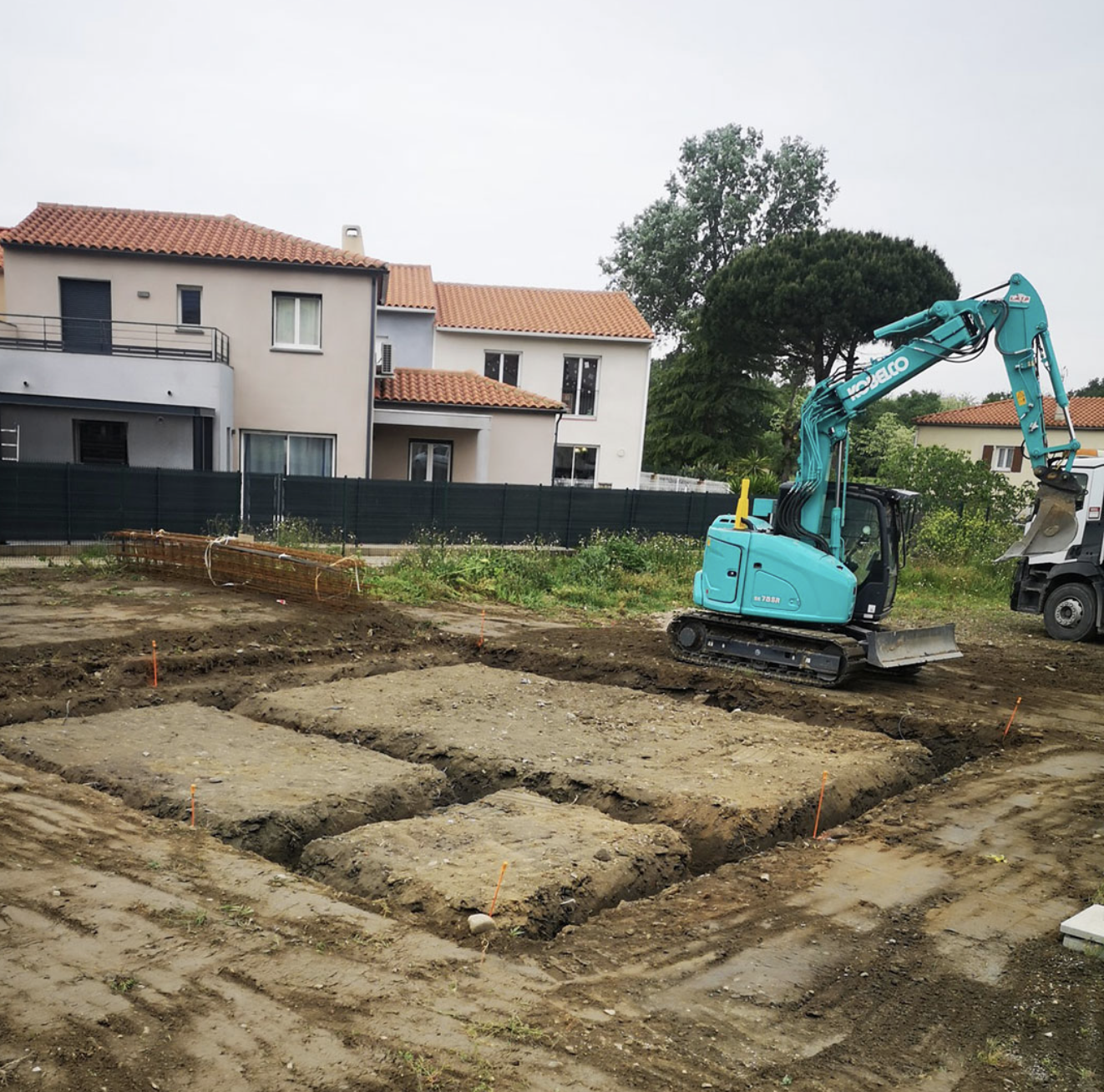 SARL SERRADELL TP - Terrassement - PEZILLA-LA-RIVIERE