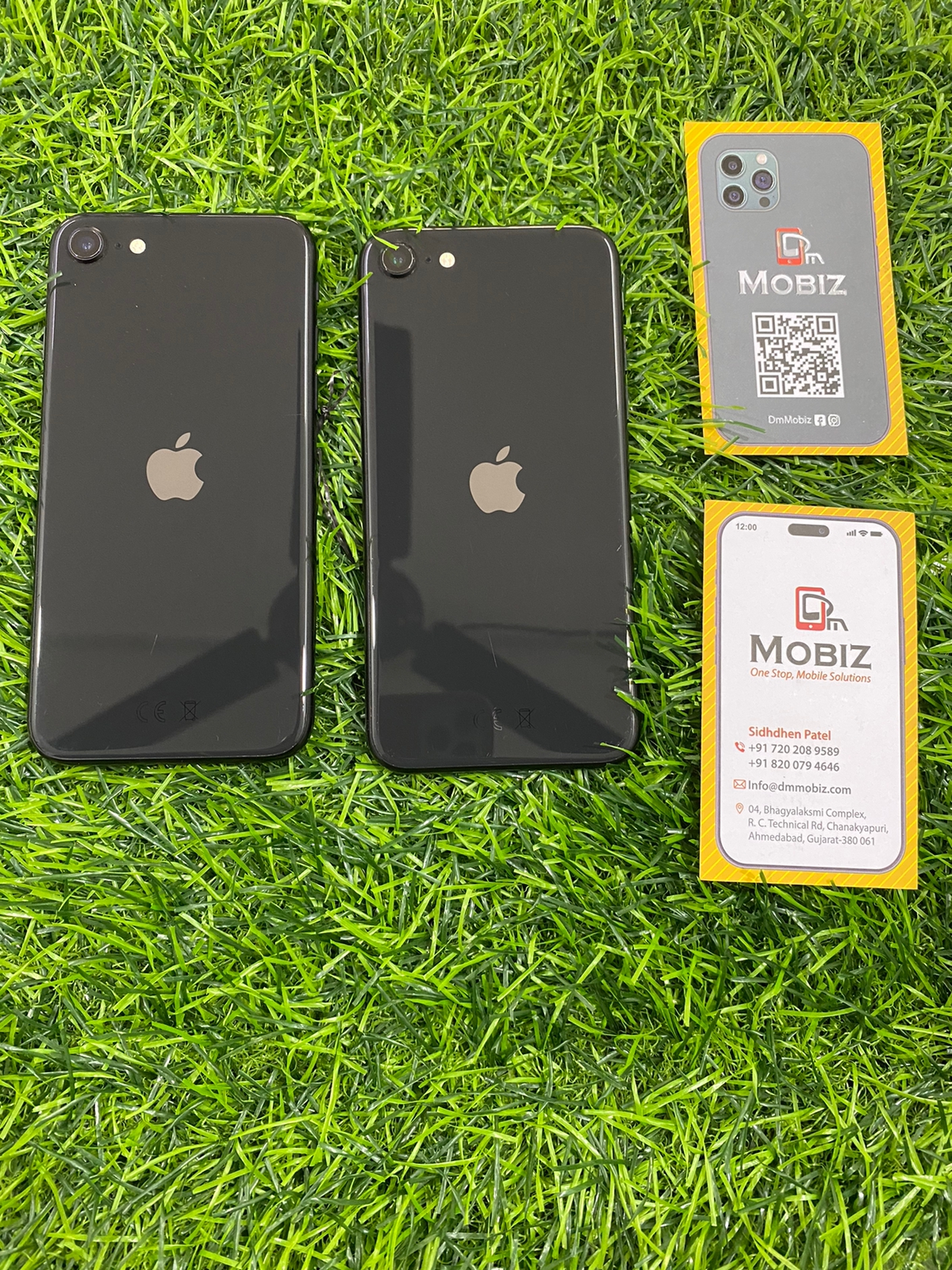 Details View - I phone SE photos - apple iphone se 2020,affordable smartphone india,iphone se 64gb price,emi option for iphone se,sleek and powerful smartphone,buy iphone se online,best budget phone india,apple warranty and bill,value for money smartphone,iconic design iphone se,reseller bazzar
