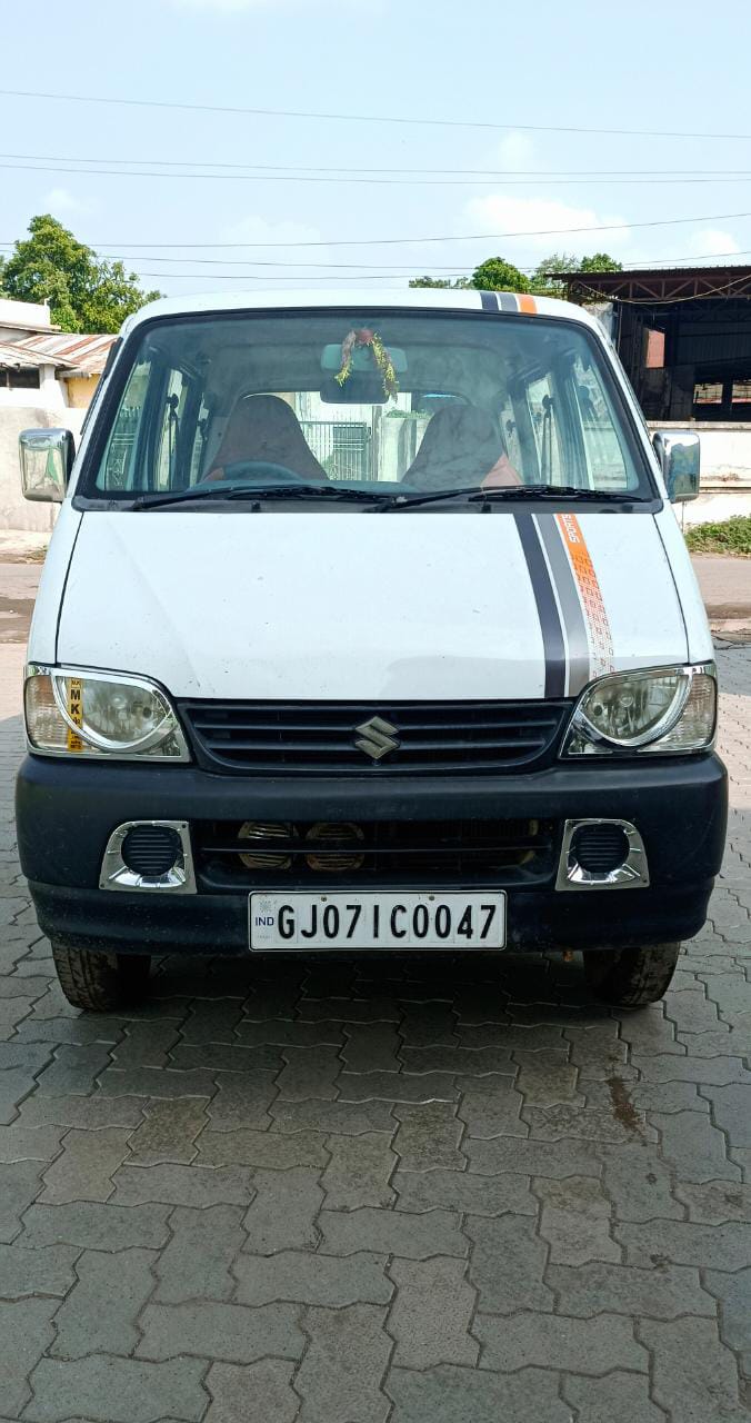 Details View - Maruti Eeco photos - reseller,reseller marketplace,advetising your products,reseller bazzar,resellerbazzar.in,india's classified site,Matuto Eeco,Eco,Maruti Eeco in Gujarat,old Maruti Eeco,Used Maruti Eeco