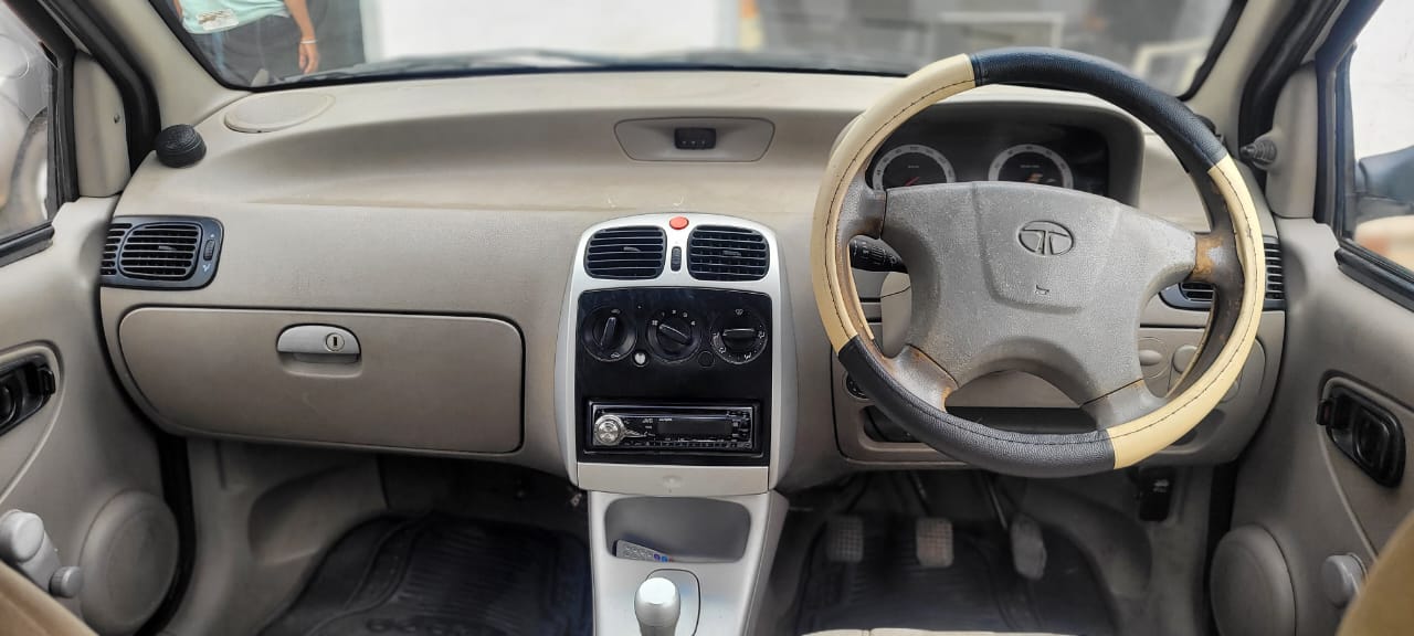 Details View - Tata Indica photos - reseller,reseller marketplace,advetising your products,reseller bazzar,resellerbazzar.in,india's classified site,Tata Indica,old Tata Indica,used Tata Indica,Tata Indica in Gujarat