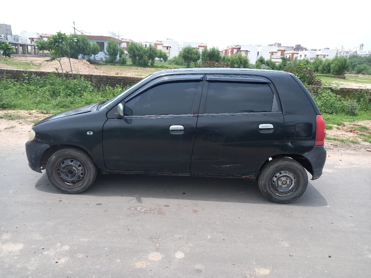 Details View - Maruti Suzuki Car photos - reseller,reseller marketplace,advetising your products,reseller bazzar,resellerbazzar.in,india's classified site,Maruti Suzuki Car, Maruti Suzuki Car in Gujarat , old Maruti Suzuki car, Used maruti Suzuki car