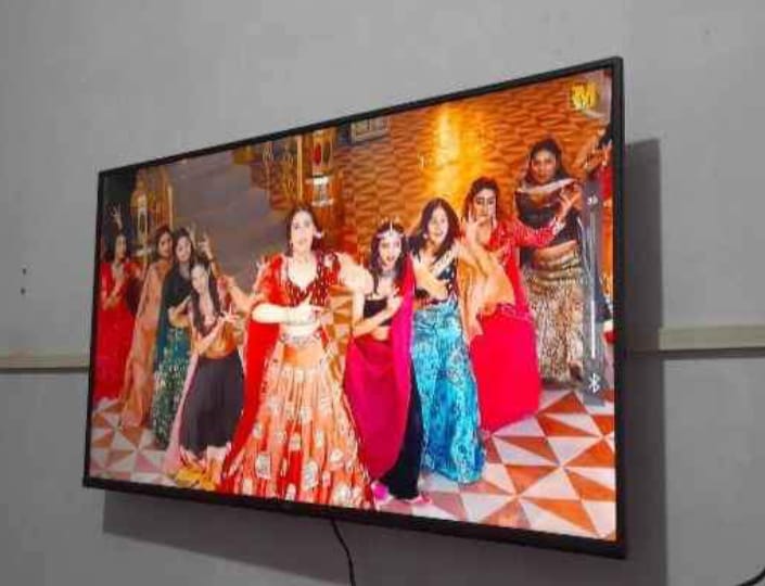 Details View - LED TV samsung brand  photos - reseller,reseller marketplace,advetising your products,reseller bazzar,resellerbazzar.in,india's classified site,LED TV samsung brand 