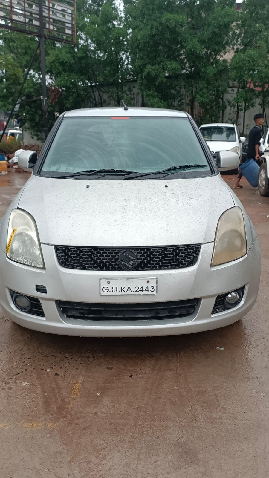 Details View - Maruti Suzuki swift photos - reseller,reseller marketplace,advetising your products,reseller bazzar,resellerbazzar.in,india's classified site,Maruti Suzuki swift , Old Maruti Suzuki swift , Used Maruti Suzuki swift in Ahmedabad , Maruti Suzuki swift in Ahmedabad