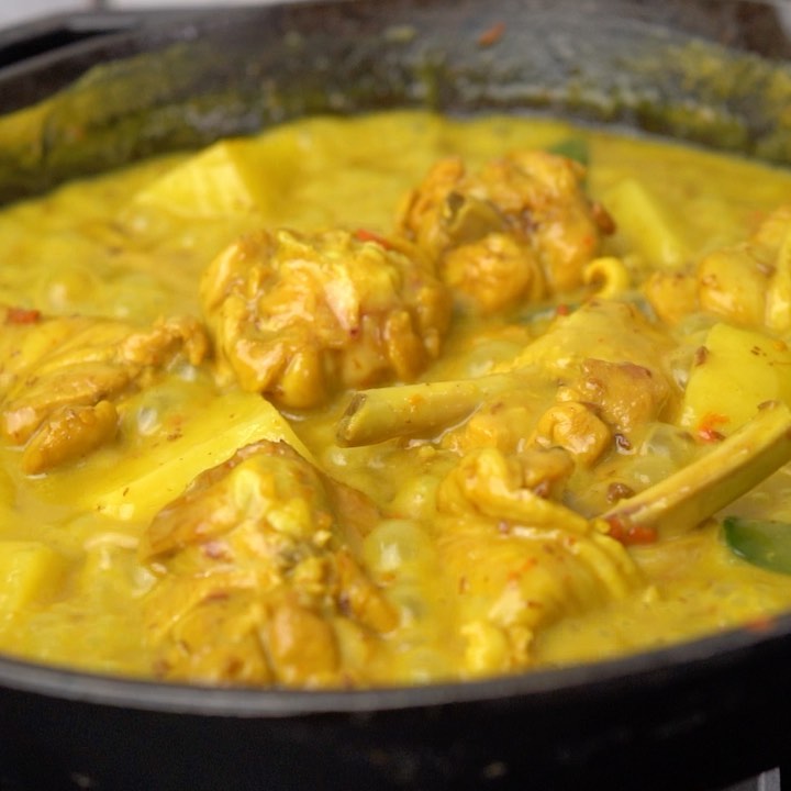 Ayam Masak Lemak Cili Api π₯π₯ thumbnail