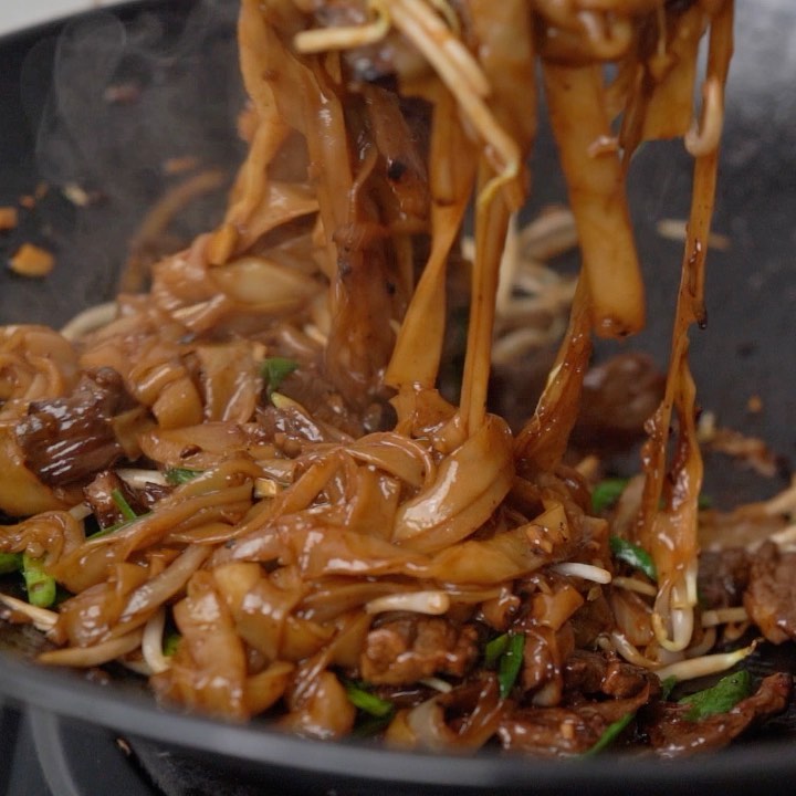 Beef Kuey Teow thumbnail