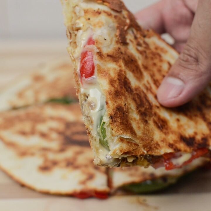 Chicken Quesadillas thumbnail