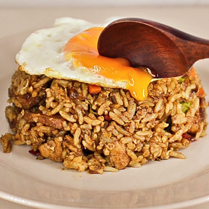 Nasi Goreng Tomyam thumbnail