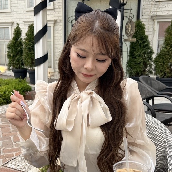 yuzuki ݁𝜗𝜚. ݁₊