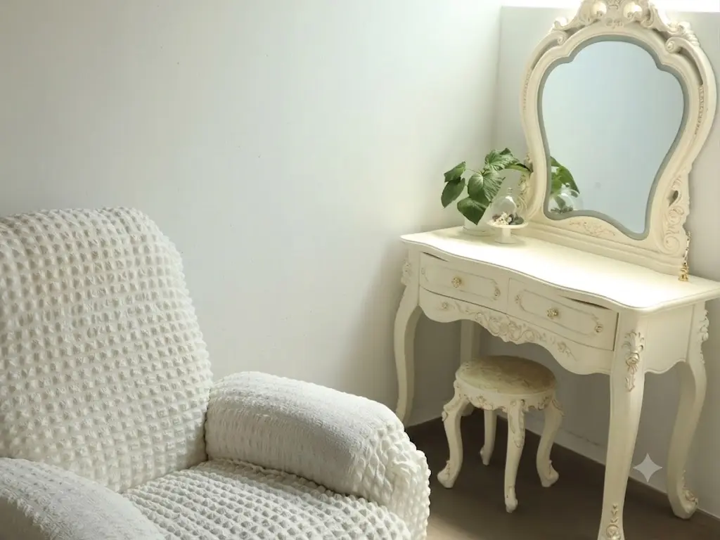 eyelash & whitening  La  Livi
