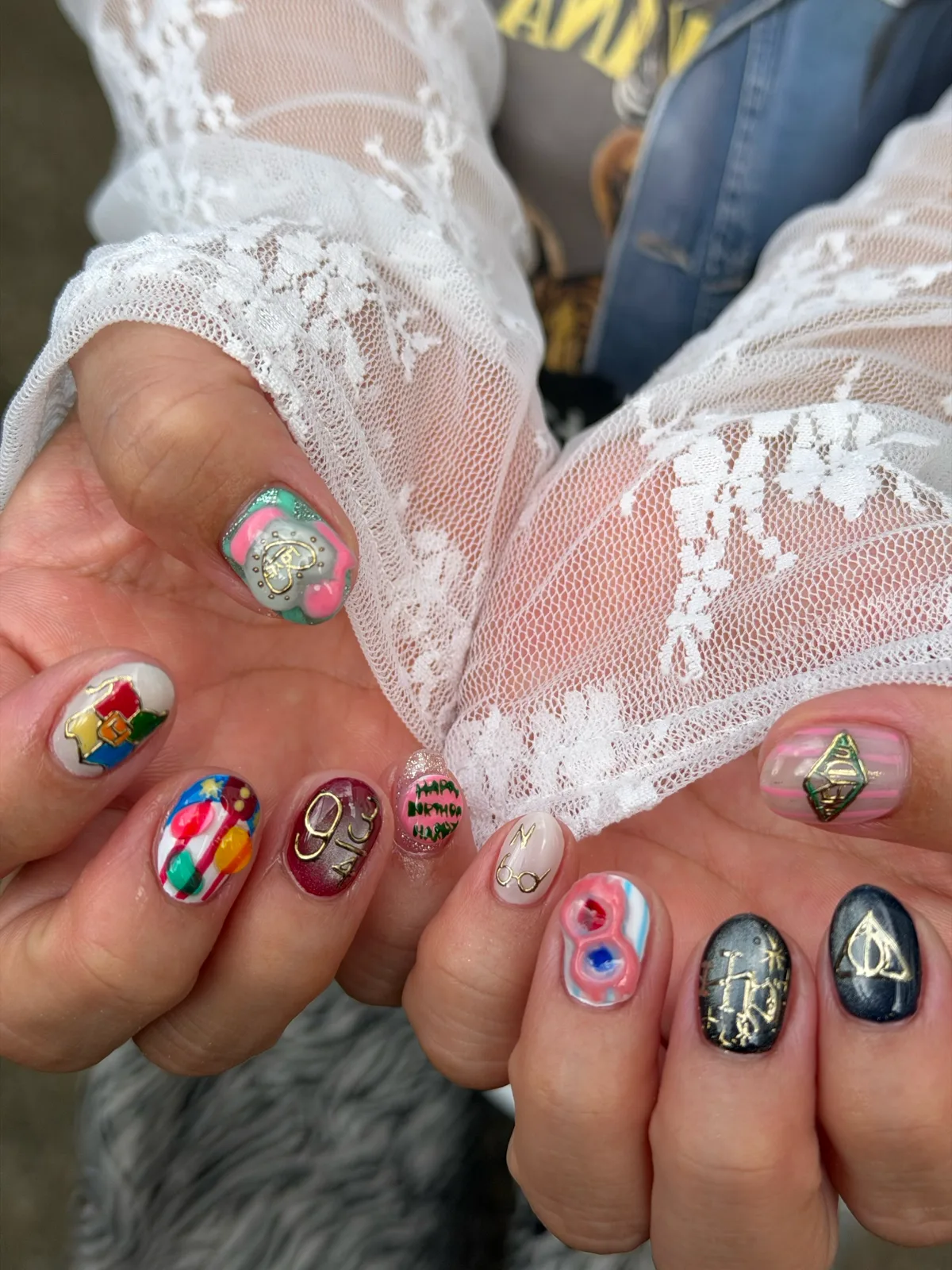 nail salon Starry. 2