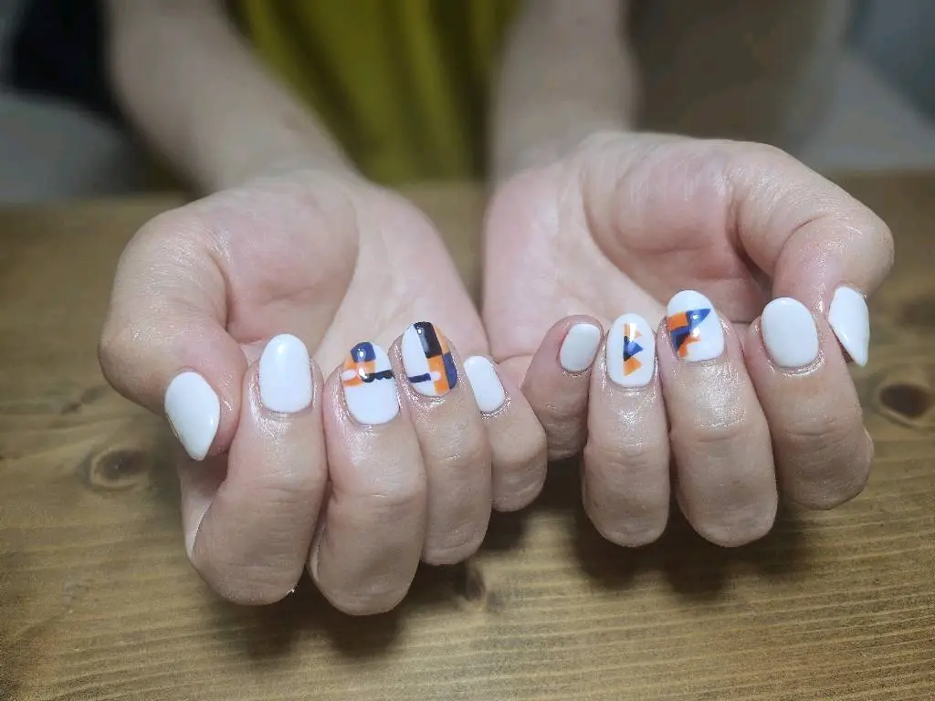 美容と足の専門店リップル