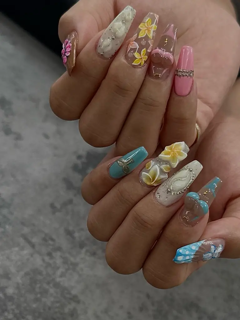 nail salon Luna