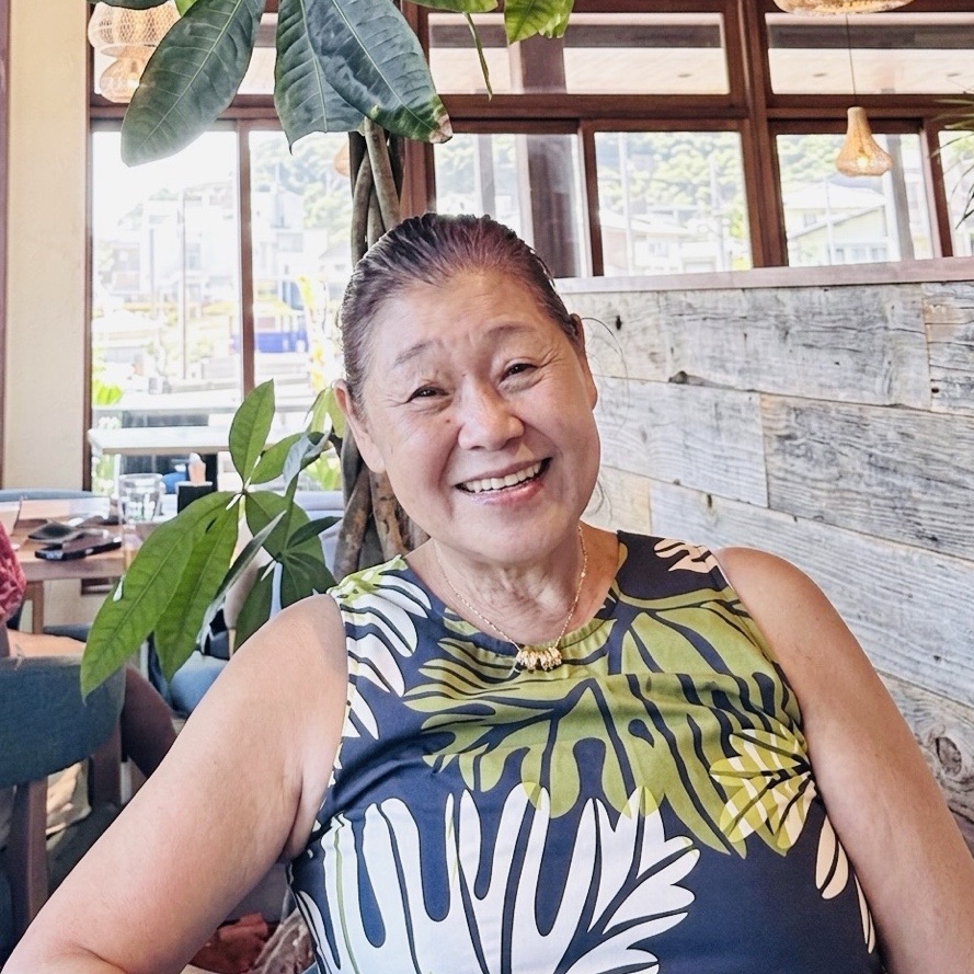 屋宜　譜美子