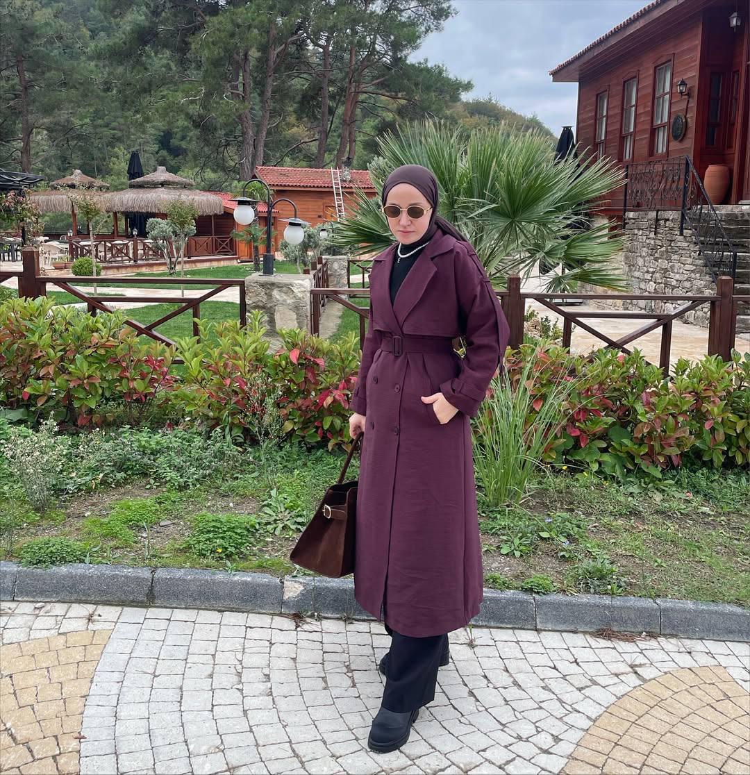 trenchcoat