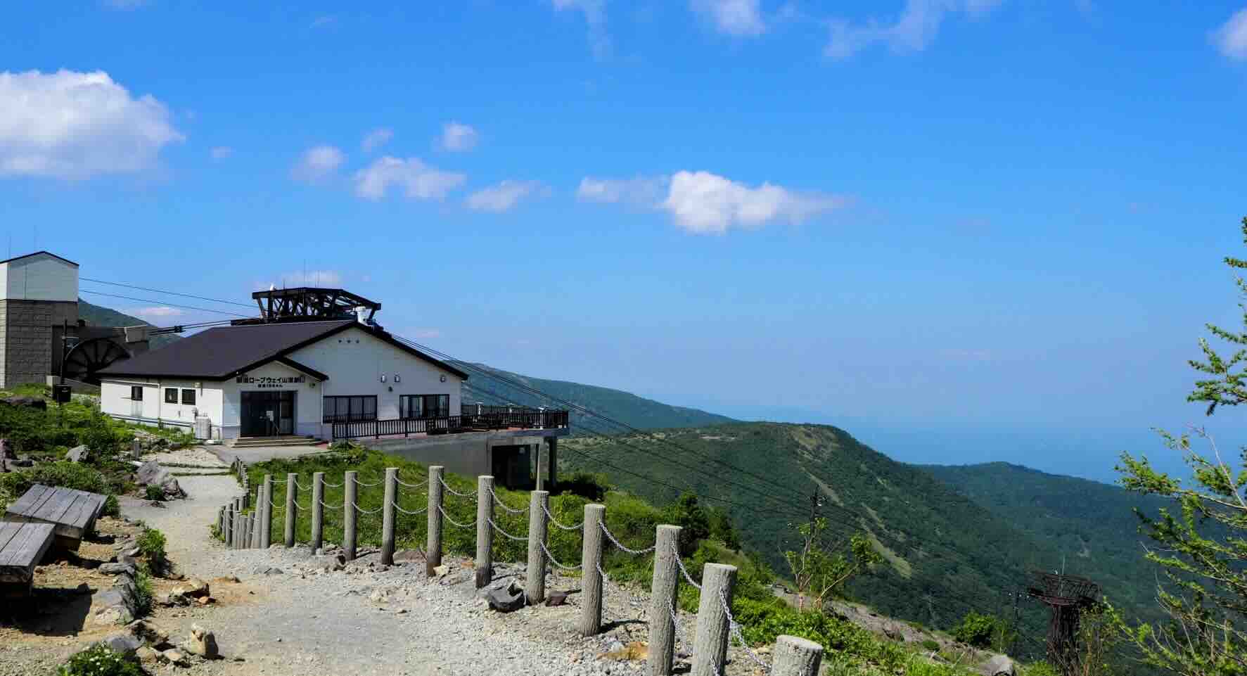 chausu_dake_summit.jpeg