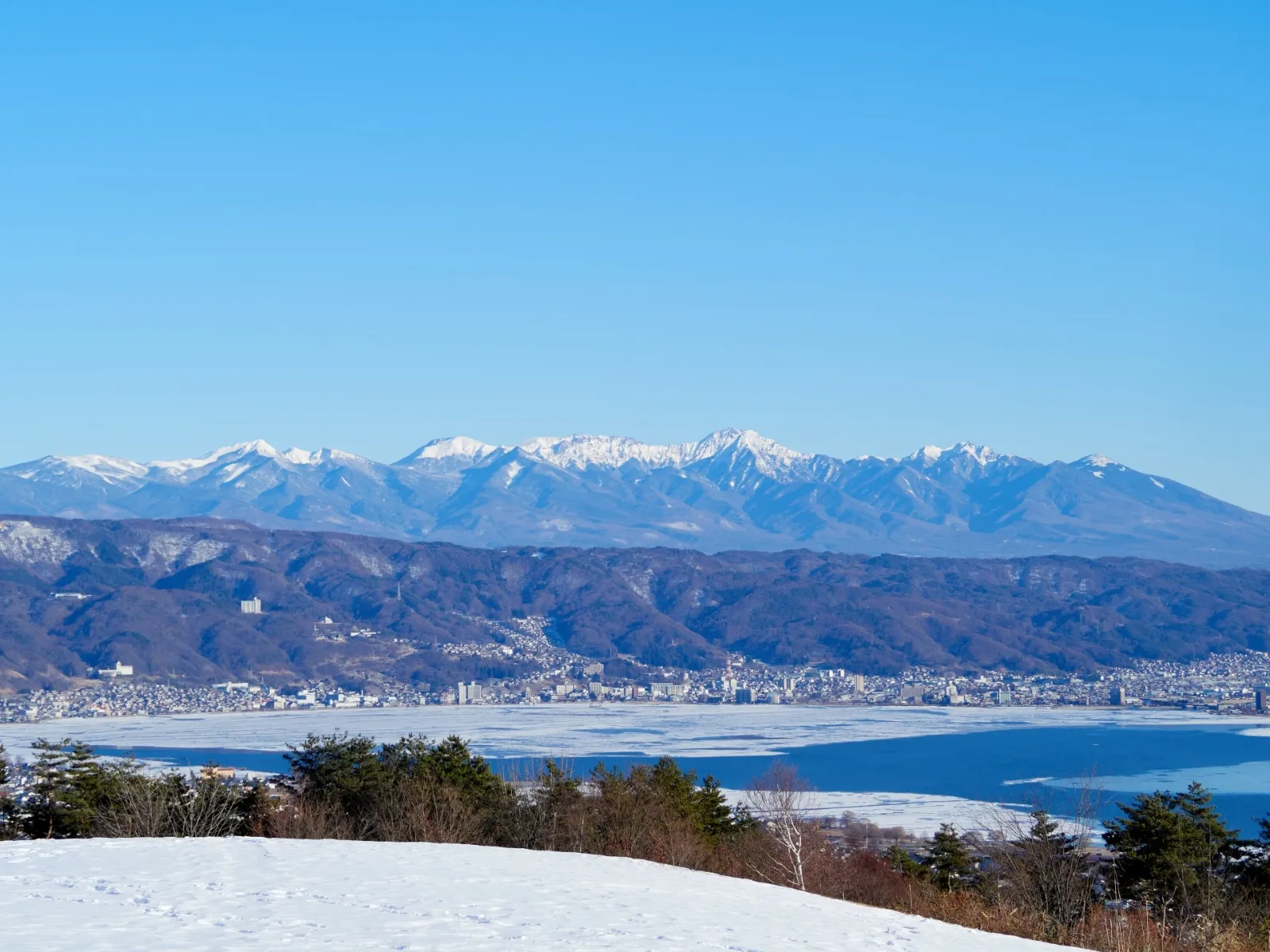 yatsugatake_besso_baikyaku_main.webp