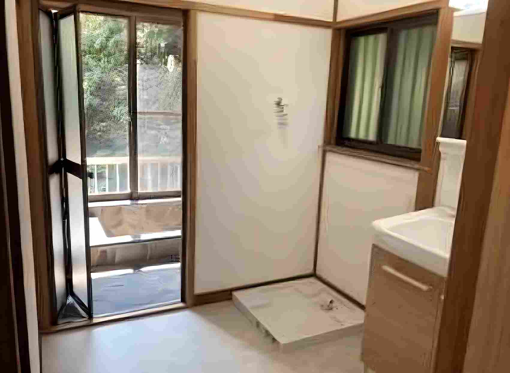 箱根明神平の中古戸建の洗面所