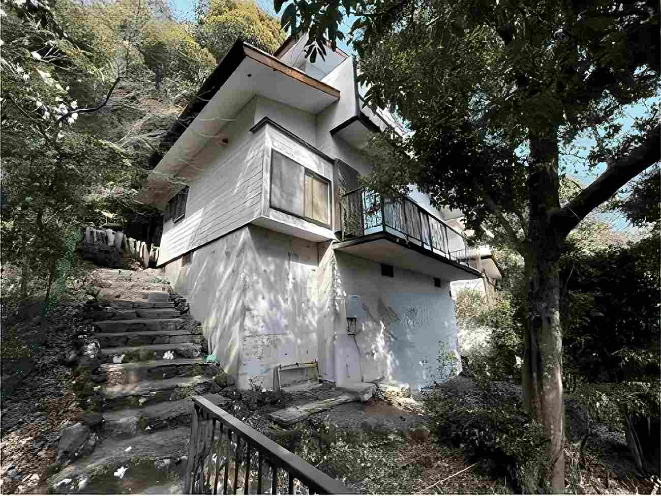 伊東市赤沢の中古戸建の外観