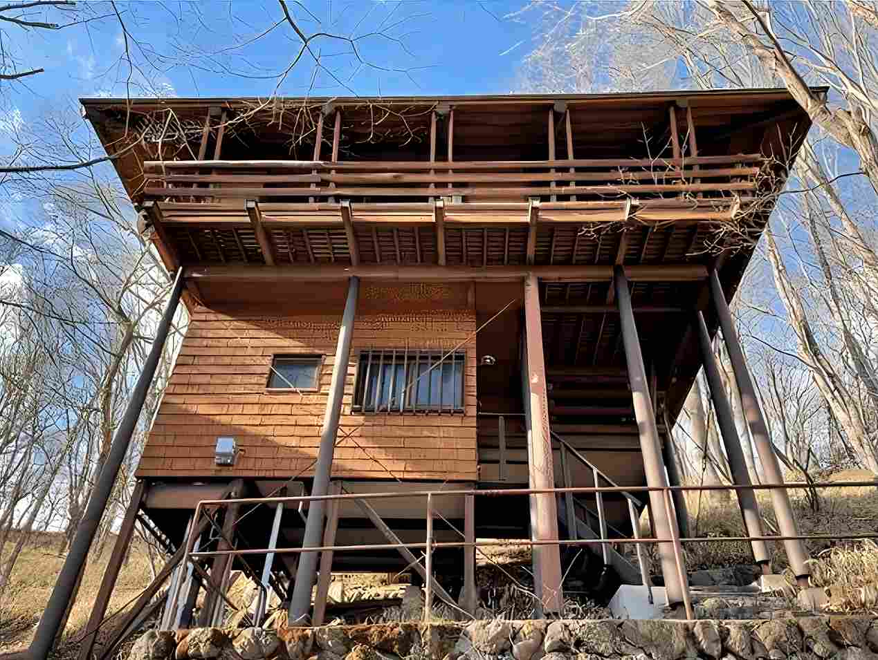 北佐久郡軽井沢町の中古戸建の外観