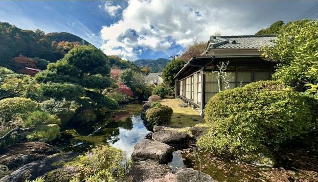足柄下郡湯河原町宮上 戸建の庭