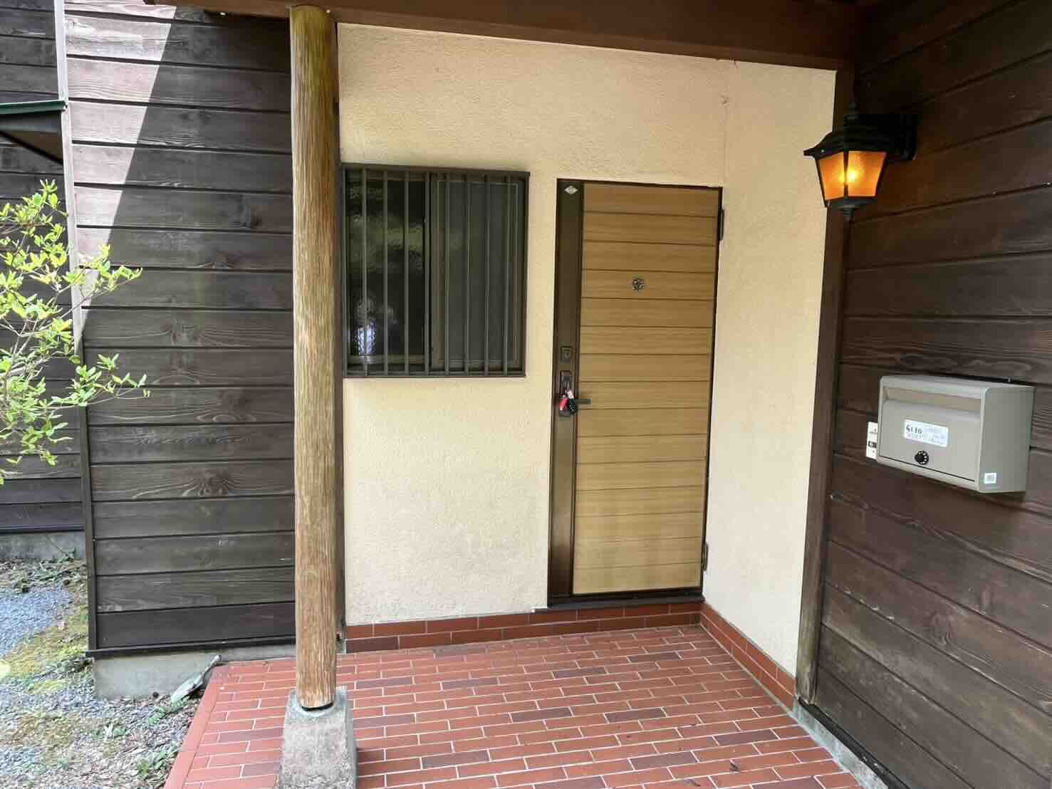 天城高原 中古別荘の玄関